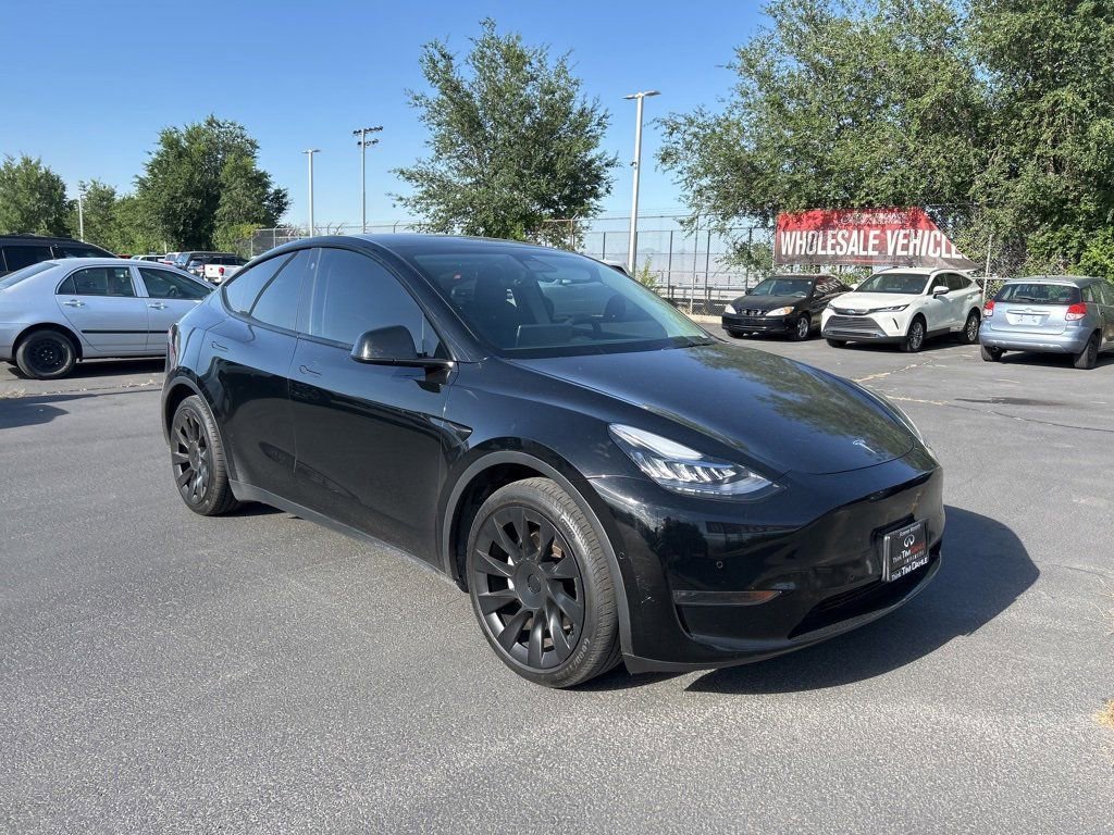 Used 2021 Tesla Model Y Long Range with VIN 5YJYGDEE9MF108392 for sale in North Salt Lake, UT