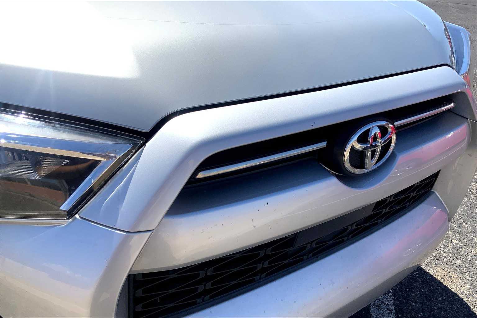 2023 Toyota 4Runner SR5 photo 27