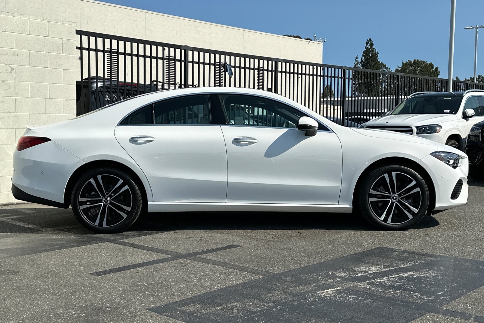 2025 Mercedes Benz CLA 250 photo 3
