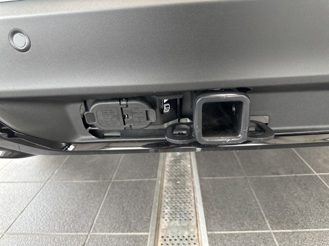 2026 Ford Explorer ST-Line photo 4