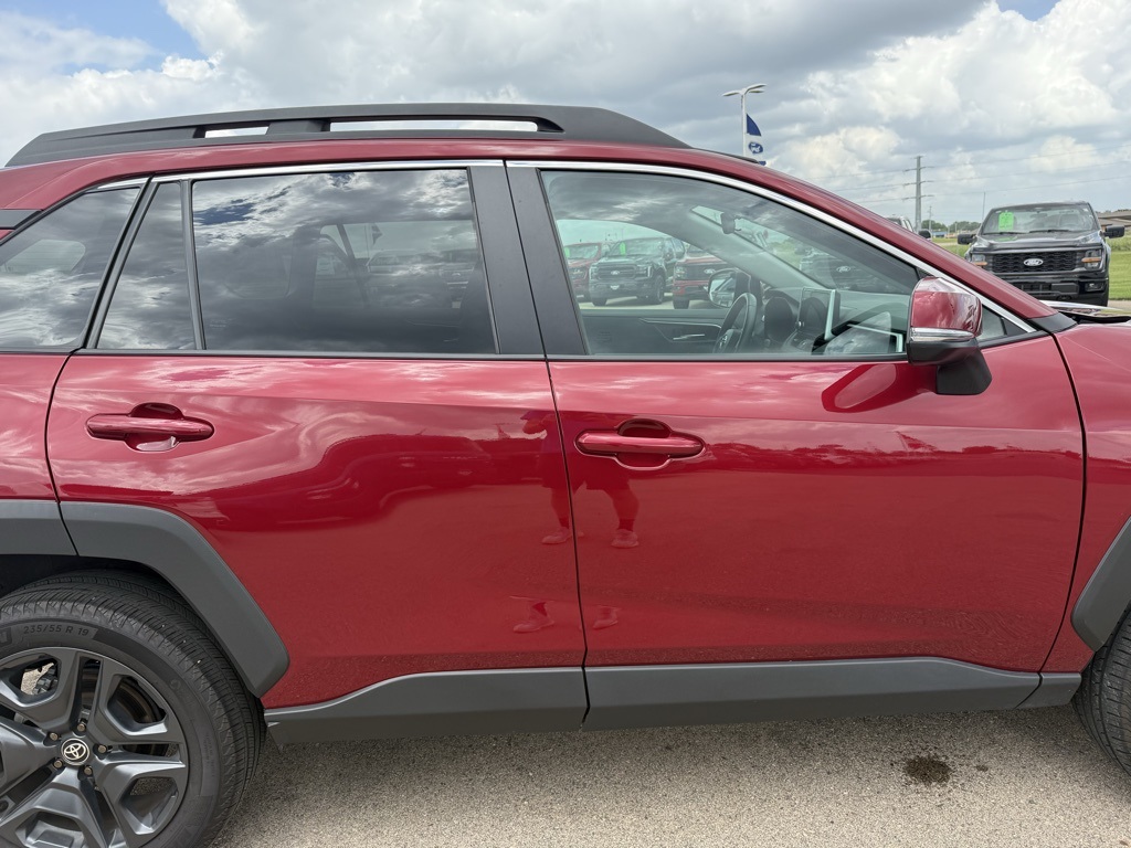2023 Toyota RAV4 Adventure photo 32
