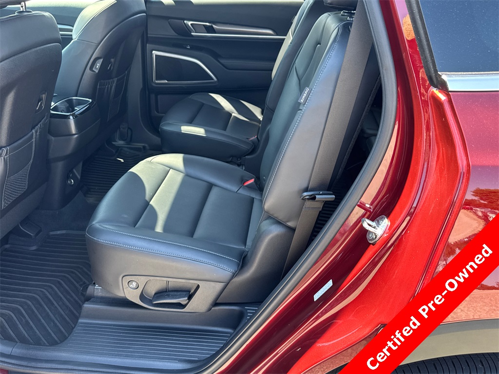 2024 Kia Telluride S photo 19