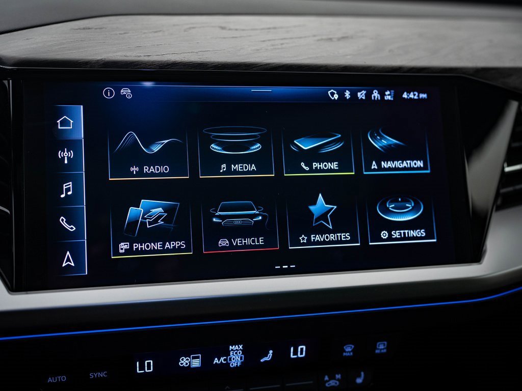 2024 Audi Q4 E-tron Premium Plus photo 29