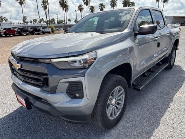 2026 Chevrolet Colorado LT photo 3