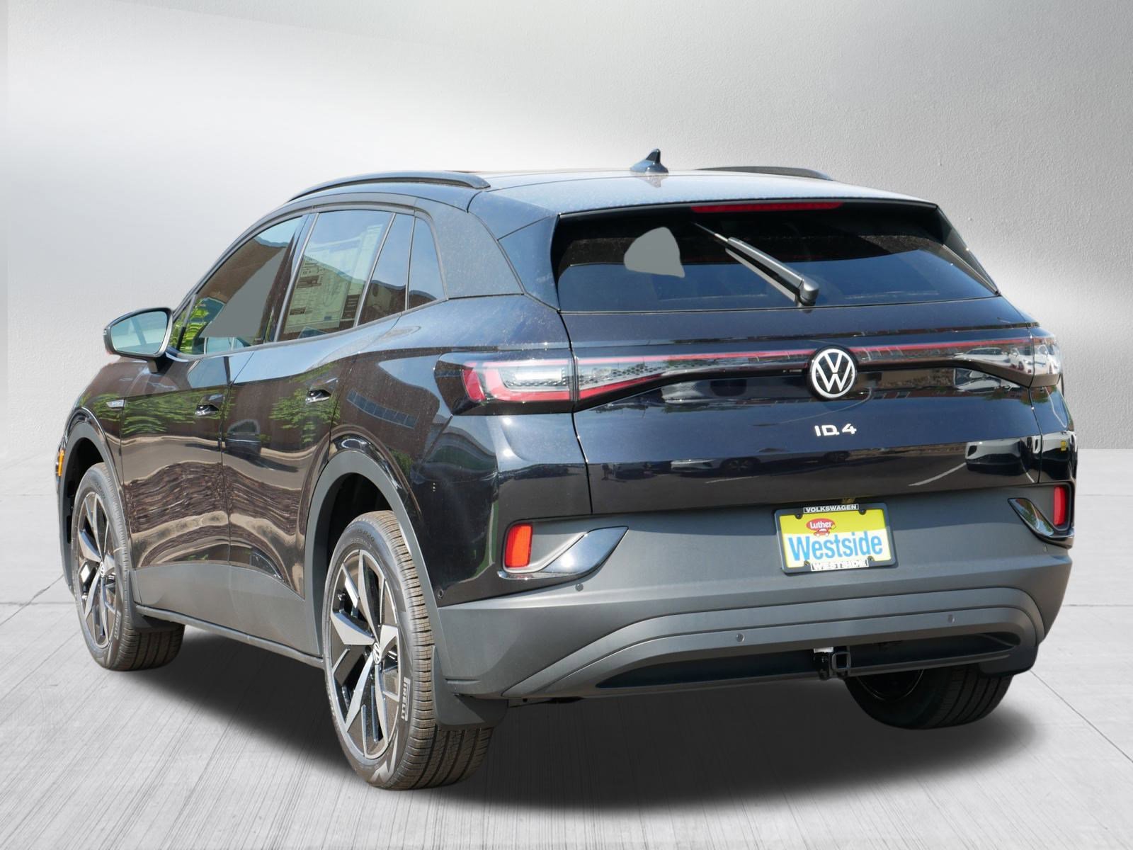 2025 Volkswagen ID.4 Pro S photo 2