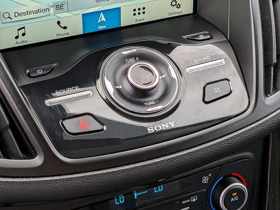2019 Ford Escape Titanium photo 22
