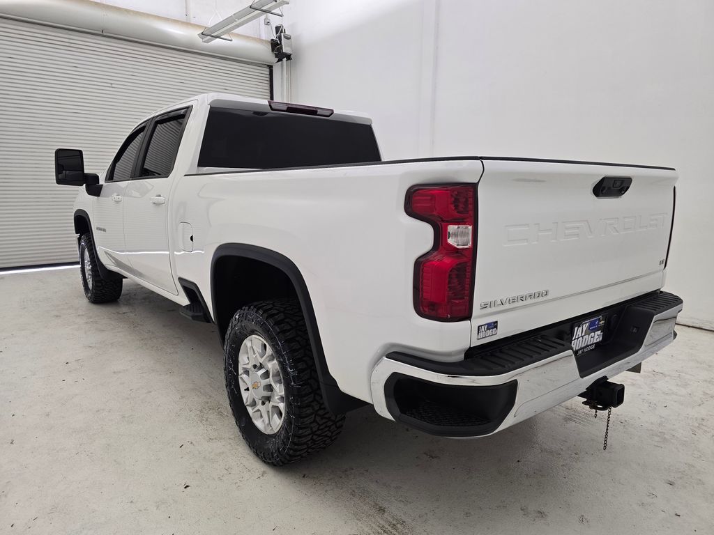 2024 Chevrolet Silverado 2500HD LT photo 28
