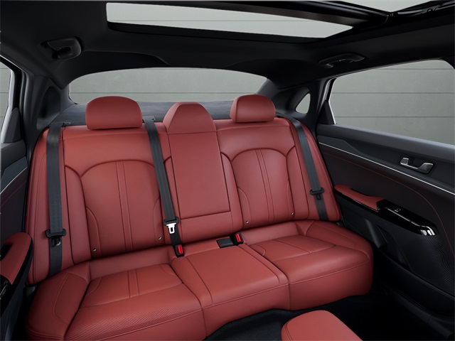 2025 Kia K5 GT-Line photo 14