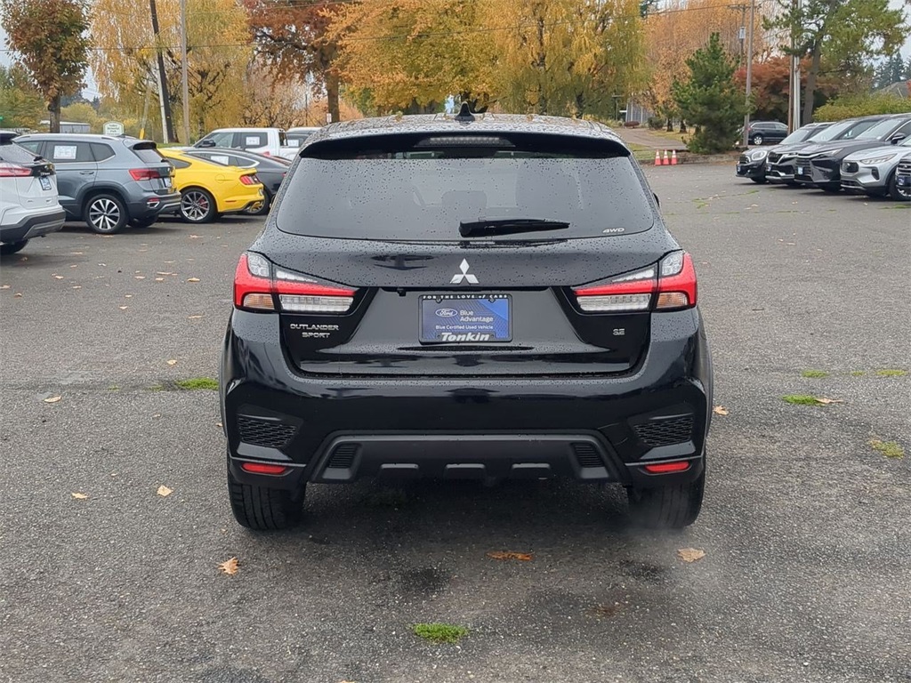 2024 Mitsubishi Outlander Sport SE photo 2