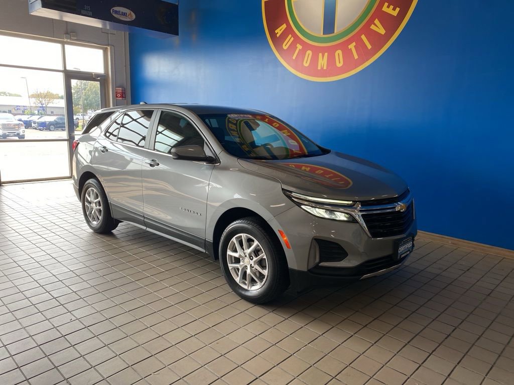 2024 Chevrolet Equinox LT photo 16