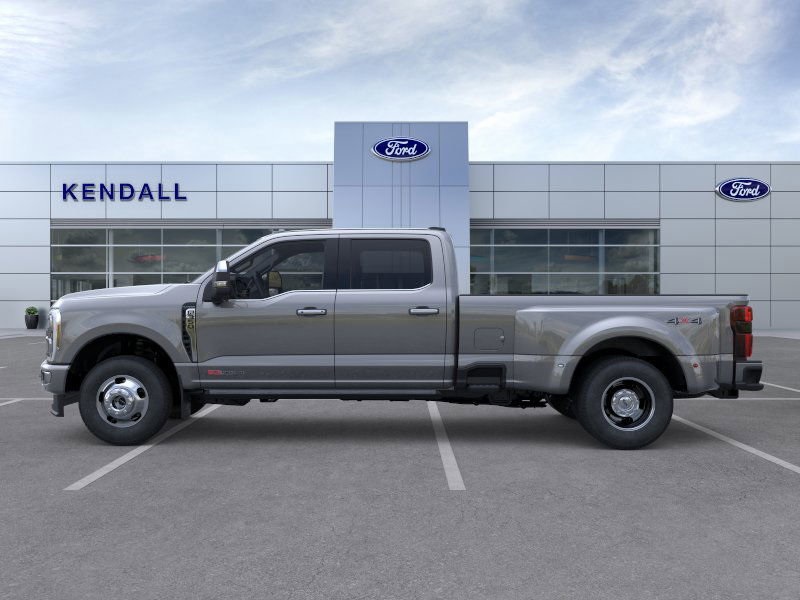 2025 Ford F-350 photo 3