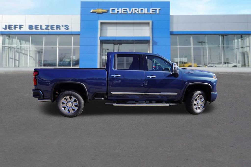 2026 Chevrolet Silverado 3500HD High Country photo 2