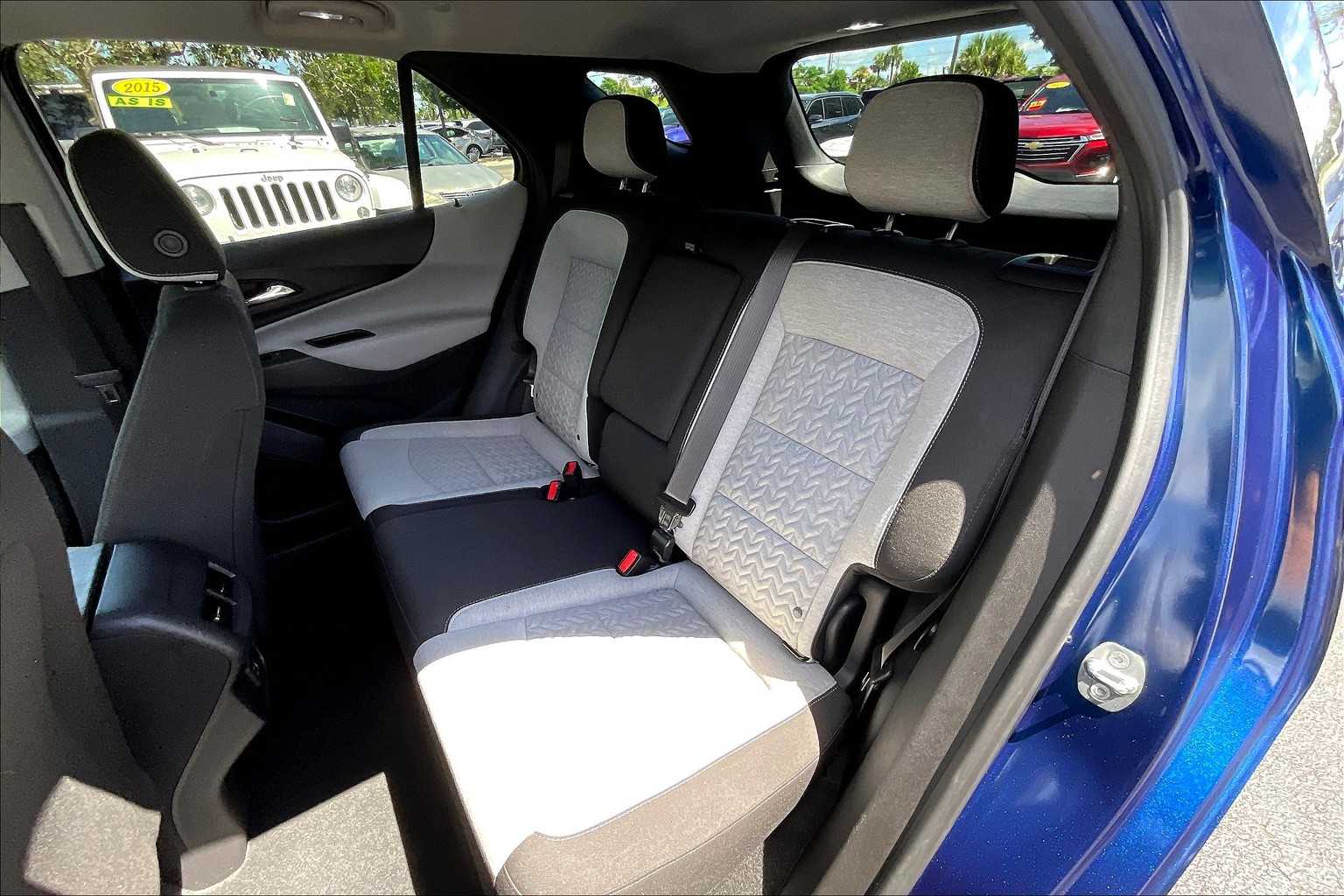 2023 Chevrolet Equinox LS photo 22