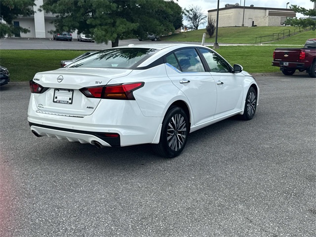 2023 Nissan Altima 2.5 SV photo 4