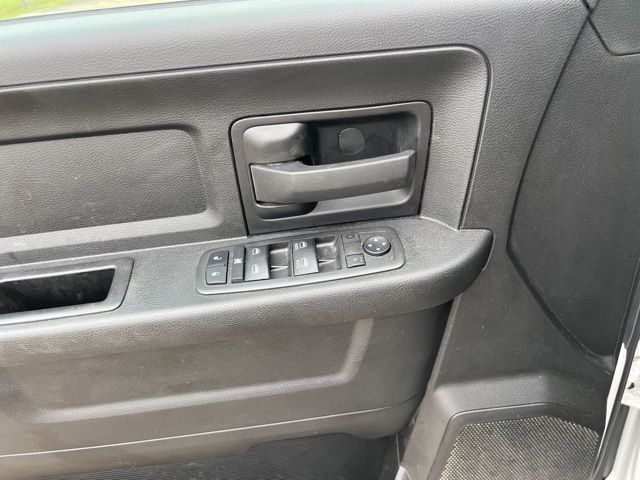 2022 Ram 5500 photo 9