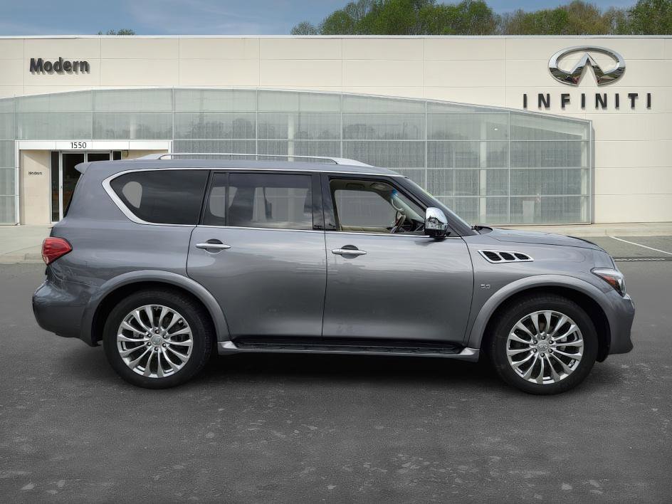 2017 Infiniti QX80 Base photo 3