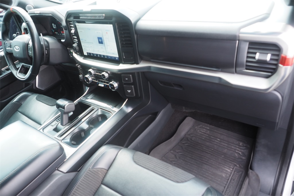 2023 Ford F-150 Raptor photo 23