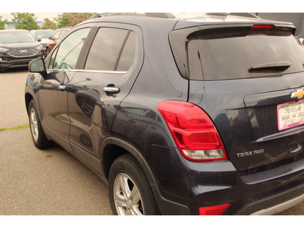 Used 2018 Chevrolet Trax LT with VIN 3GNCJPSB2JL271249 for sale in Yuma, CO