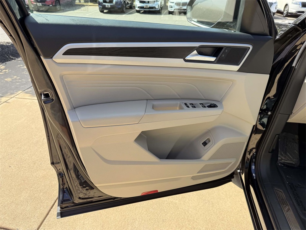 2023 Volkswagen Atlas V6 SE Technology photo 24