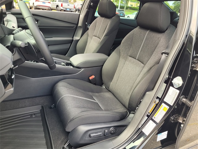 2025 Honda Accord Hybrid Sport photo 4