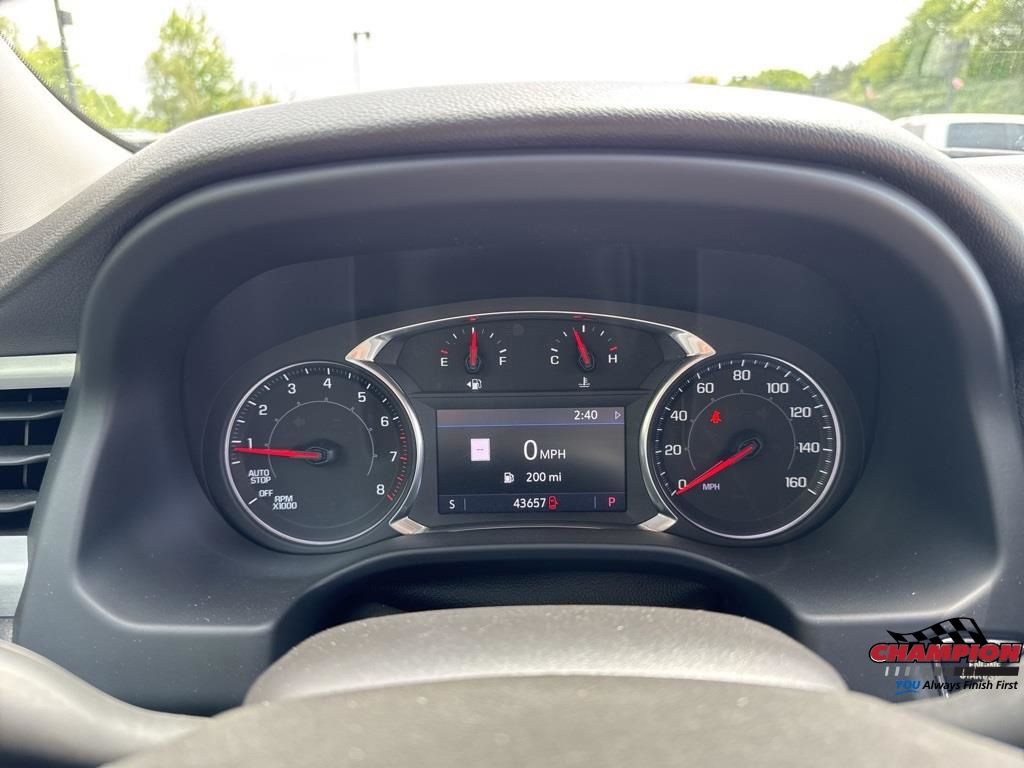 2023 Gmc Acadia SLT photo 3