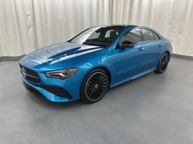 2025 Mercedes Benz CLA 250 4MATIC photo 2