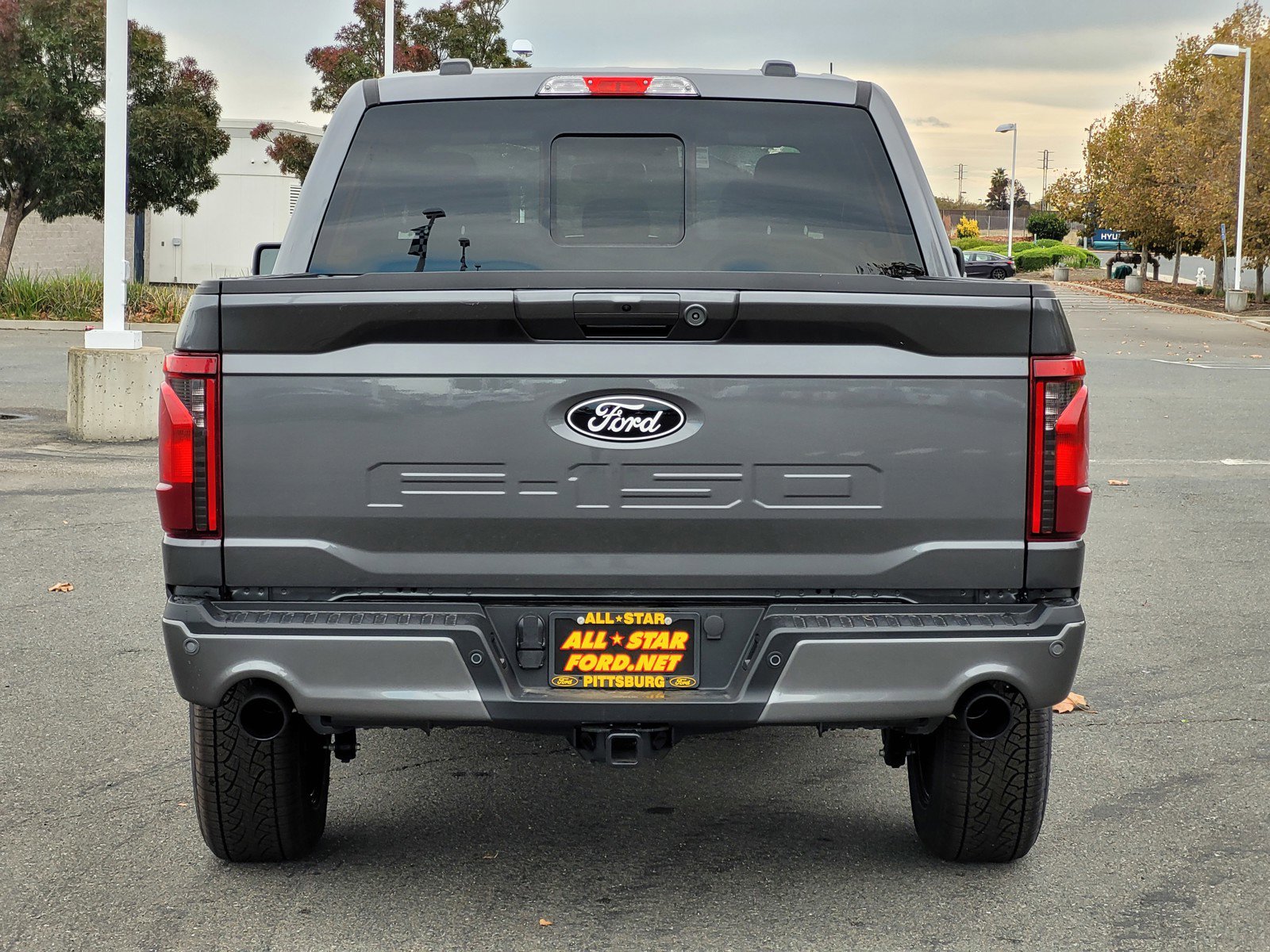 2025 Ford F-150 XLT photo 4