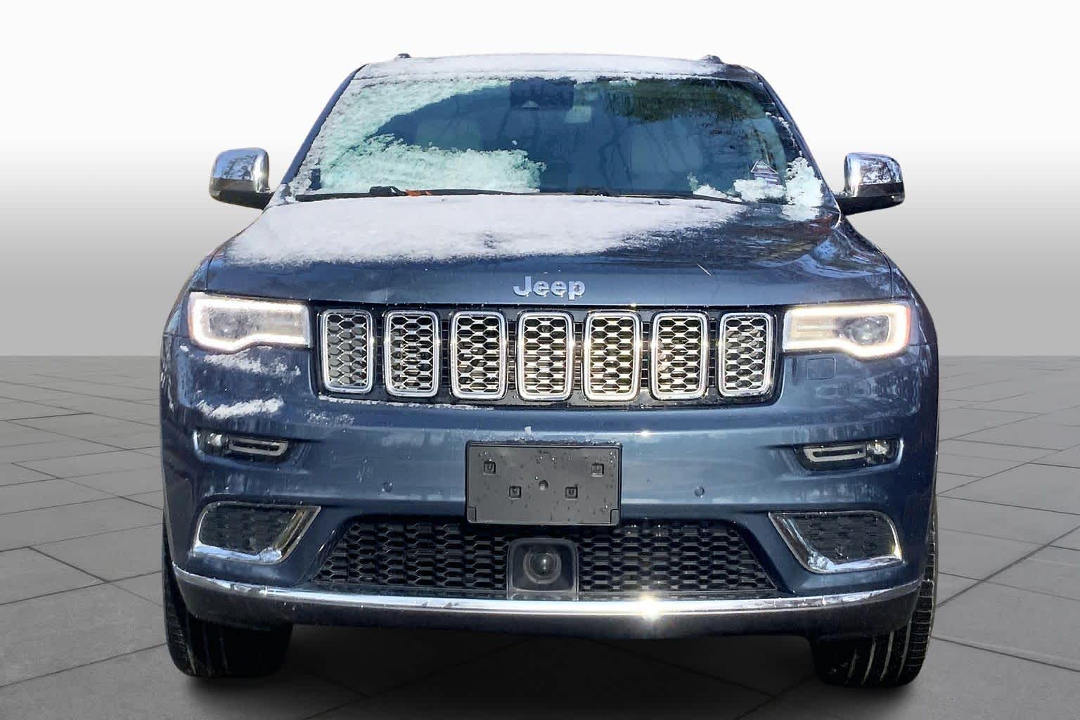 2020 Jeep Grand Cherokee Summit photo 3