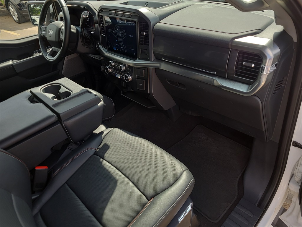 2022 Ford F-150 Lariat photo 10