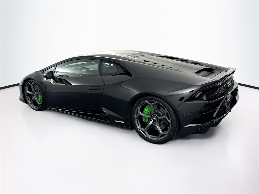 2020 Lamborghini Huracan Evo Base photo 7