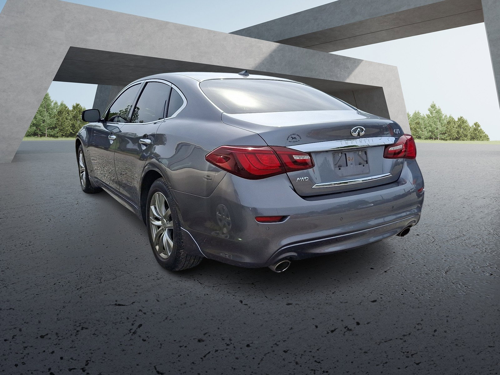 2017 Infiniti Q70 3.7 photo 2