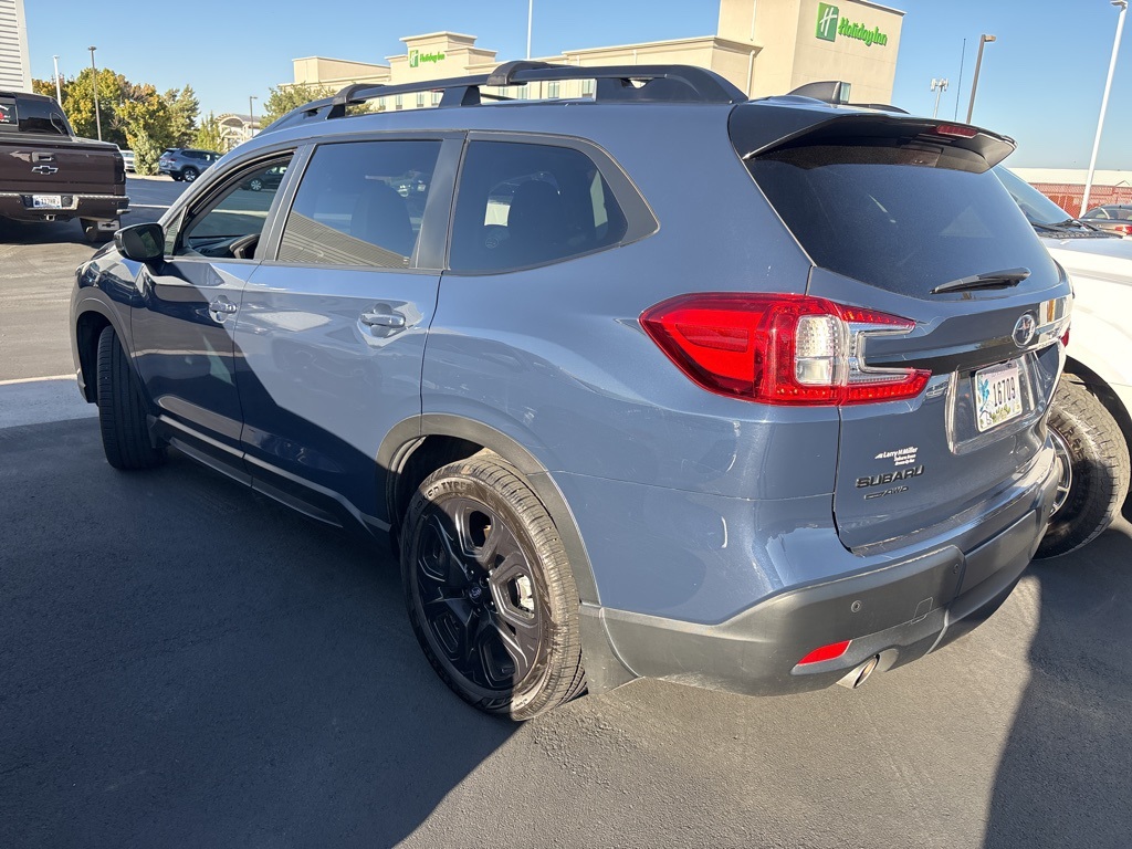 2024 Subaru Ascent Onyx Edition photo 2