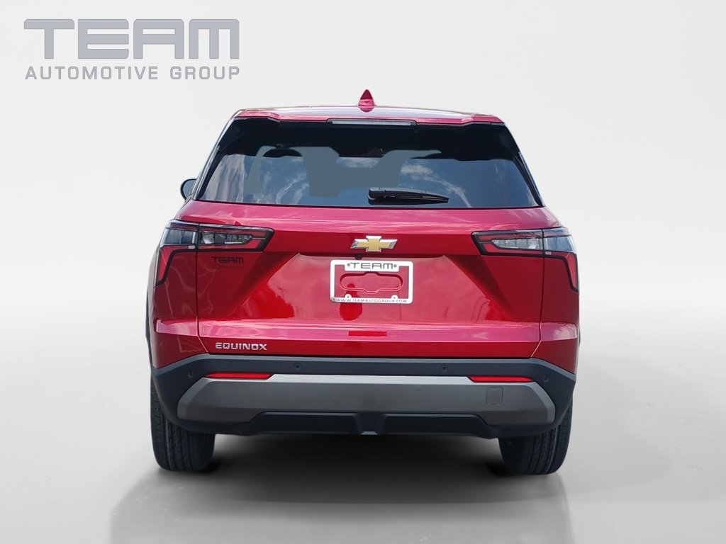 2026 Chevrolet Equinox LT photo 4