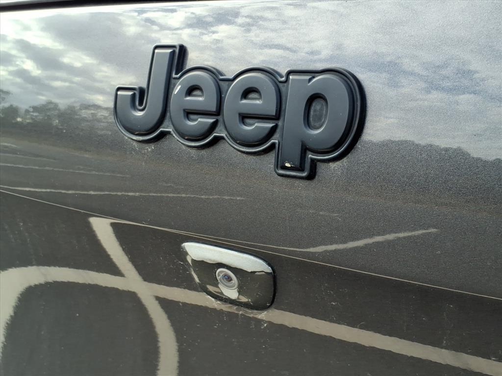 2018 Jeep Cherokee Latitude photo 8