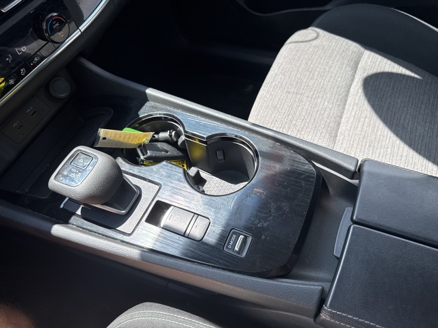 2023 Nissan Rogue SV photo 27