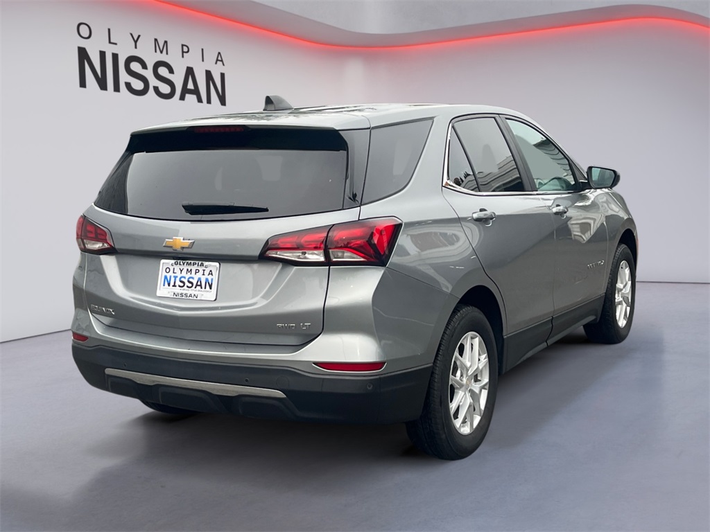 2023 Chevrolet Equinox LT photo 4