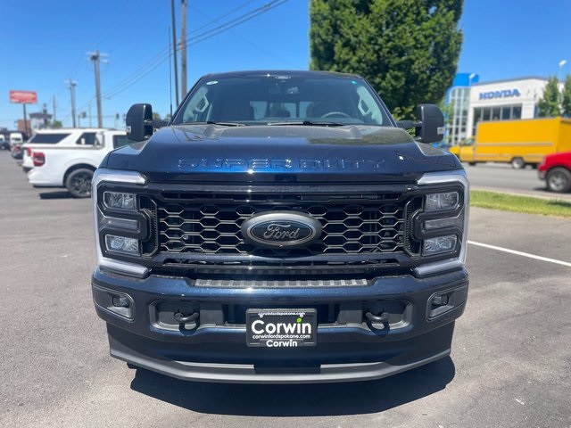 2025 Ford F-350 XLT photo 5
