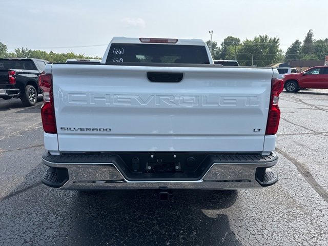 2026 Chevrolet Silverado 1500 LT photo 3