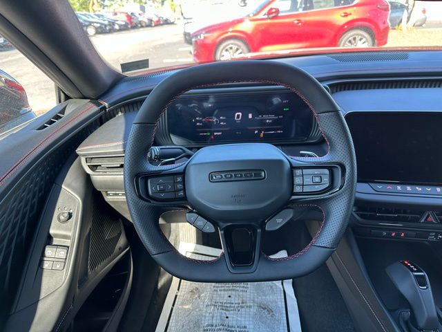 2025 Dodge Charger R/T photo 18
