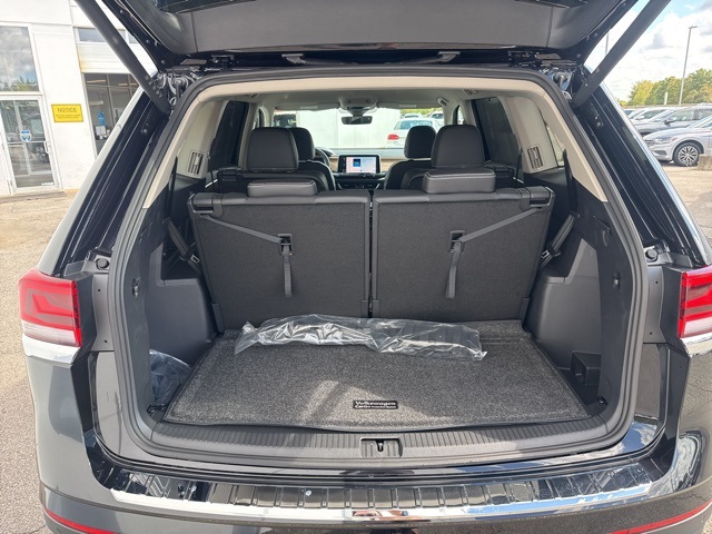 2026 Volkswagen Atlas SE Technology photo 5