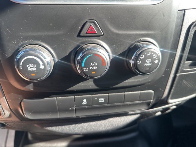 2017 Ram 1500 Express photo 13