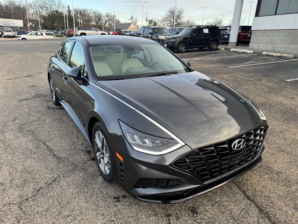 2023 Hyundai Sonata SEL's photo