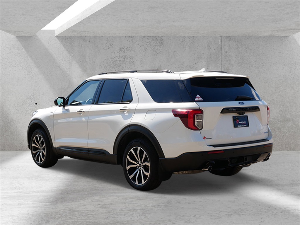2022 Ford Explorer ST-Line photo 4