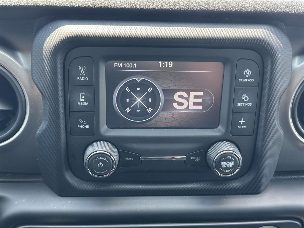 2018 Jeep Wrangler Unlimited Sport S photo 16