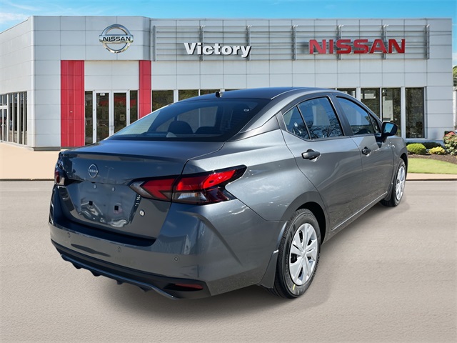 2025 Nissan Versa S photo 3