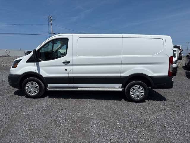 2023 Ford Transit photo 3