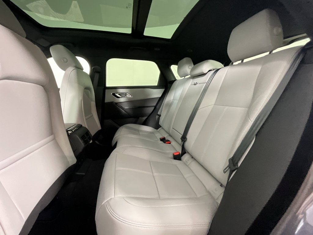 2026 Land Rover Range Rover Velar S photo 5