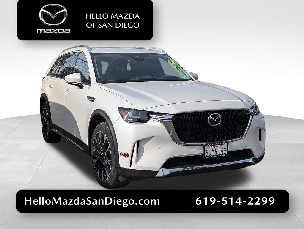 2024 Mazda CX-90 Premium Package's photo