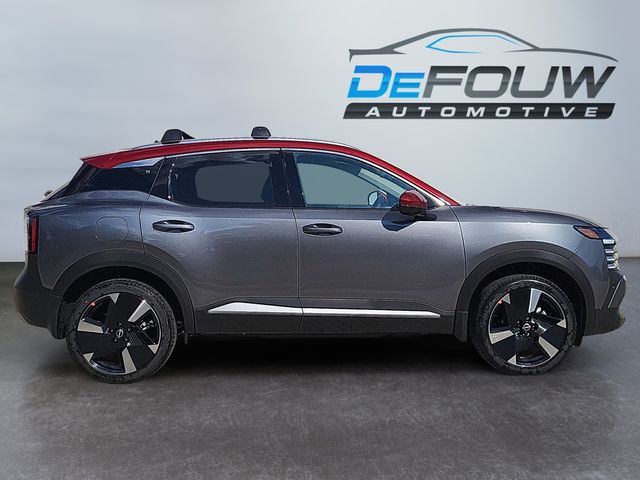2026 Nissan Kicks SR photo 2