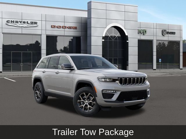 2025 Jeep Grand Cherokee Limited photo 3